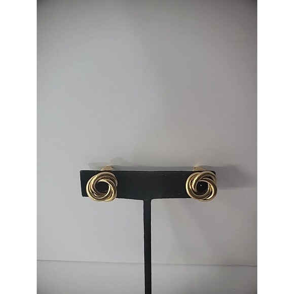 Vintage Earrings Clip On Swirled Circles Gold Tone Jewelry Costume - Picture 1 of 10